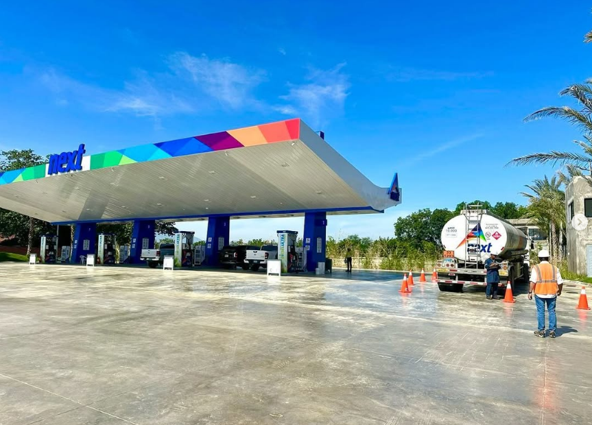 Estación de Combustible Next